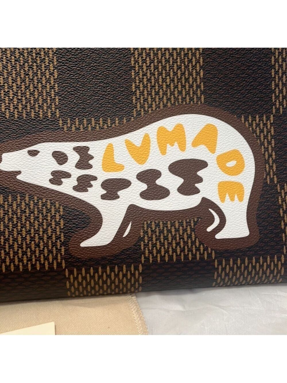 Louis Vuitton X Nigo Giant Pochette Jour GM - Picture 3 of 14